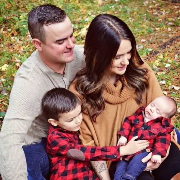 Meet your Posher, Erika - Picture 1 of 1